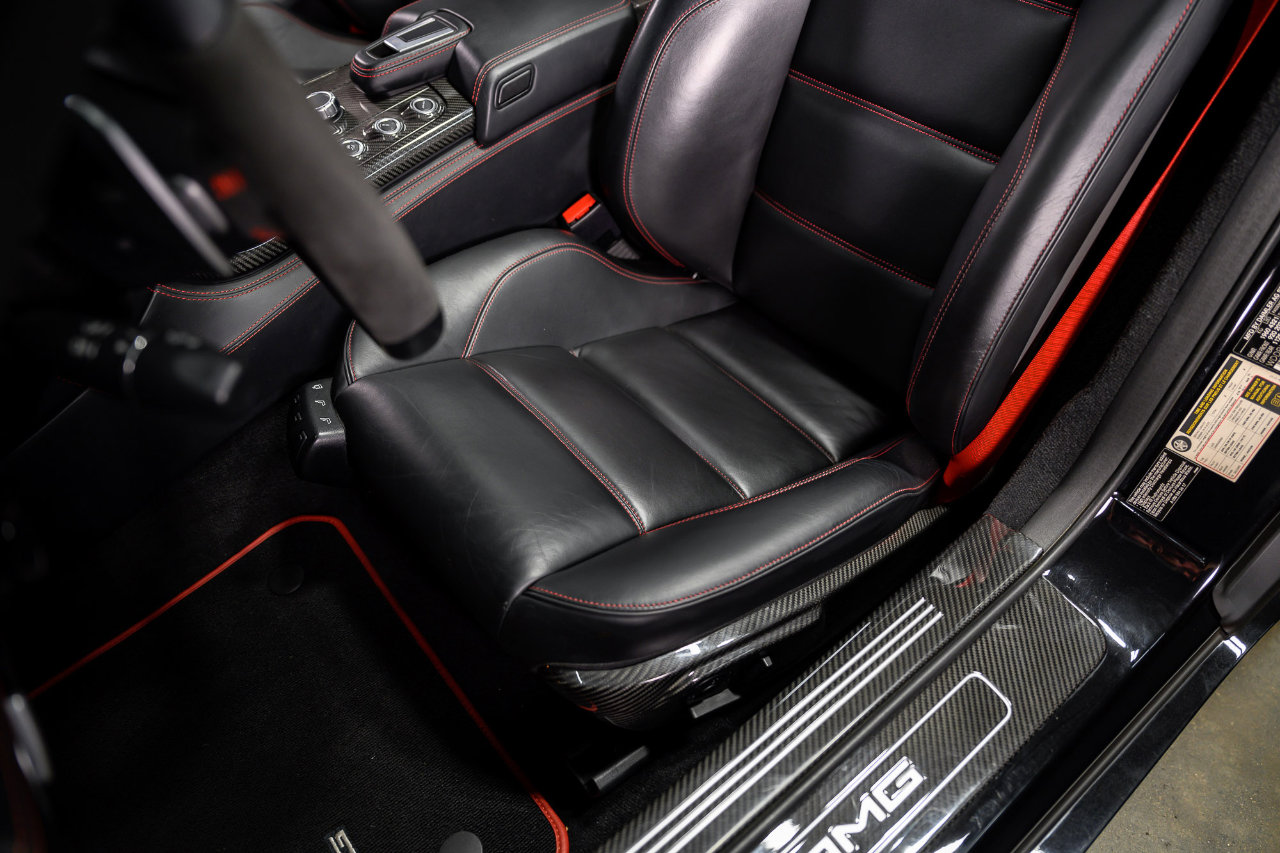 Used 2013 Mercedes-Benz SLS AMG GT Roadster image 30