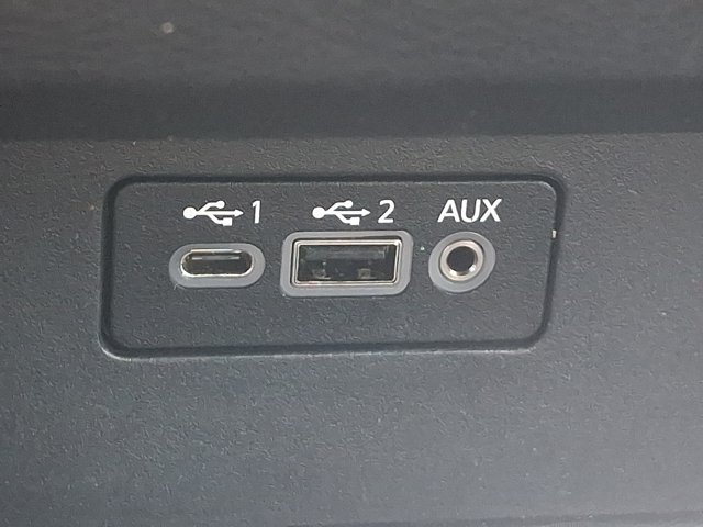 Used 2025 Nissan Altima 2.5 SV AWD/4WD image 23