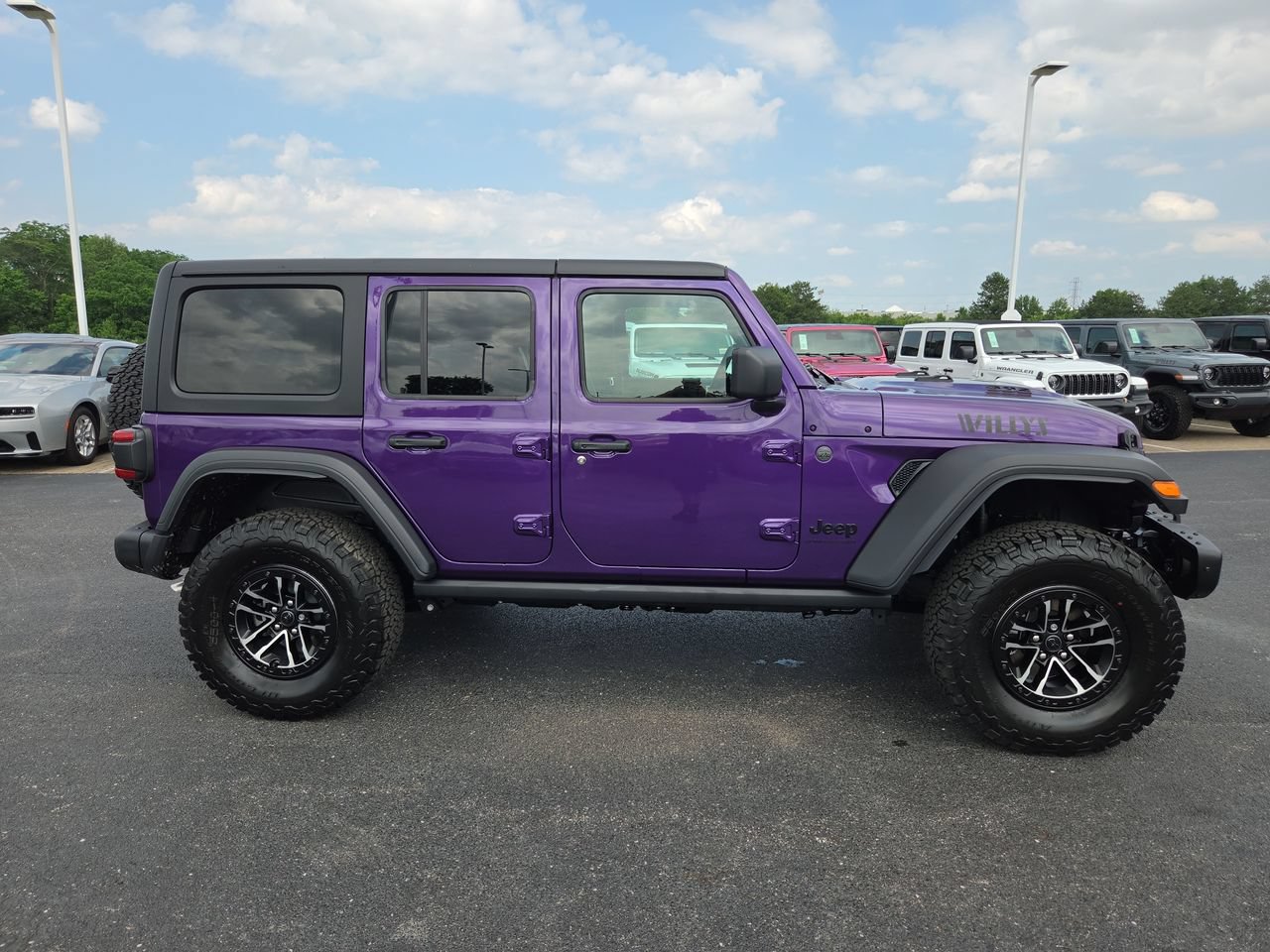 New 2026 Jeep Wrangler Unlimited Rubicon 392 w/ Dual Top Group AWD/4WD image 8