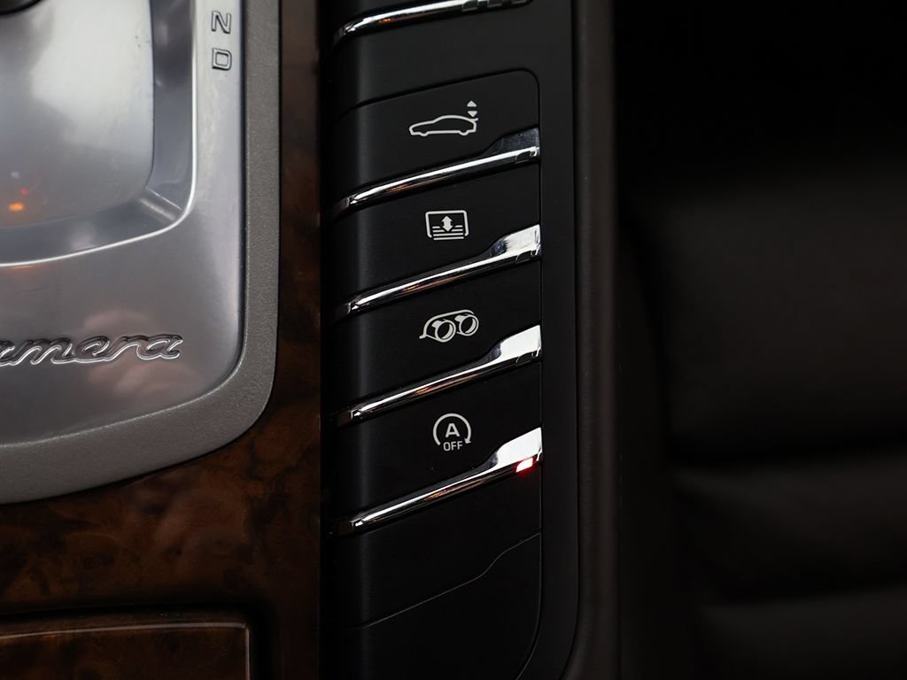 Used 2013 Porsche Panamera AWD/4WD image 54