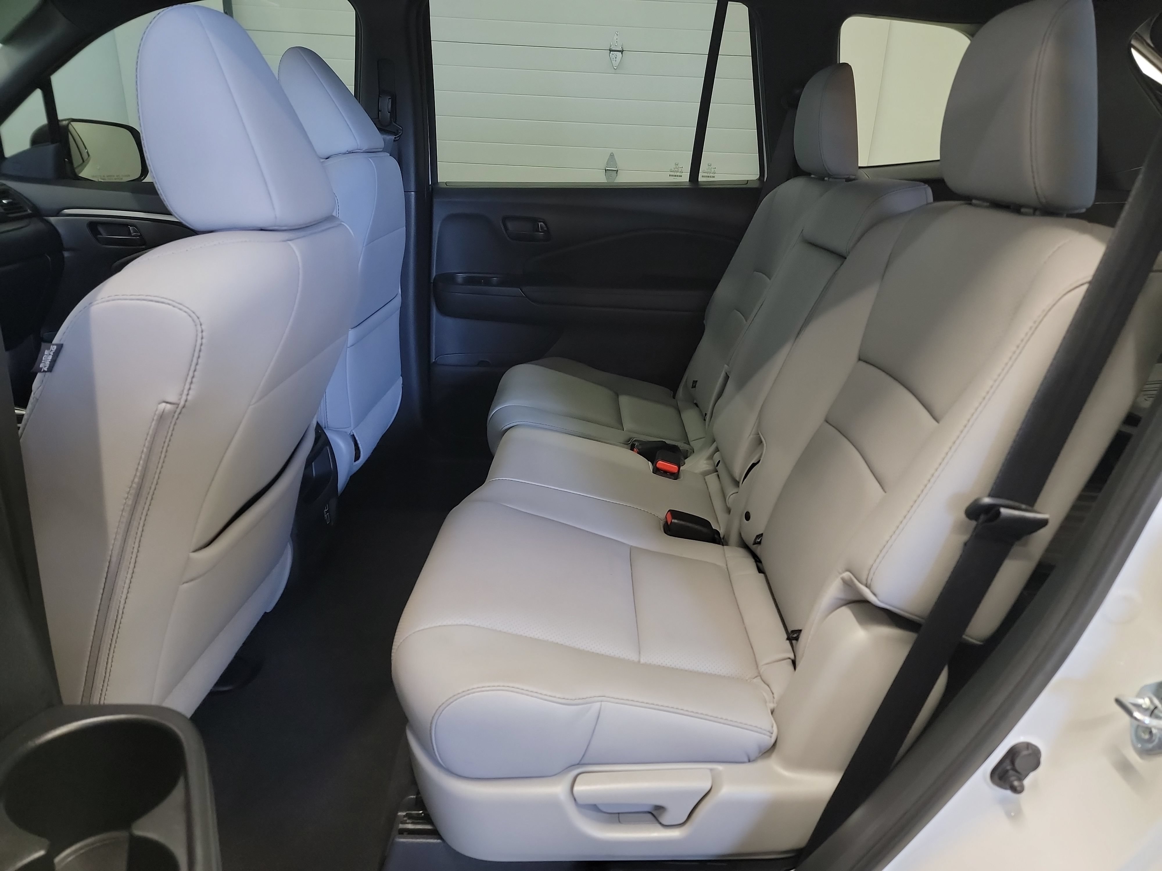 Used 2023 Honda Passport EX-L image 28