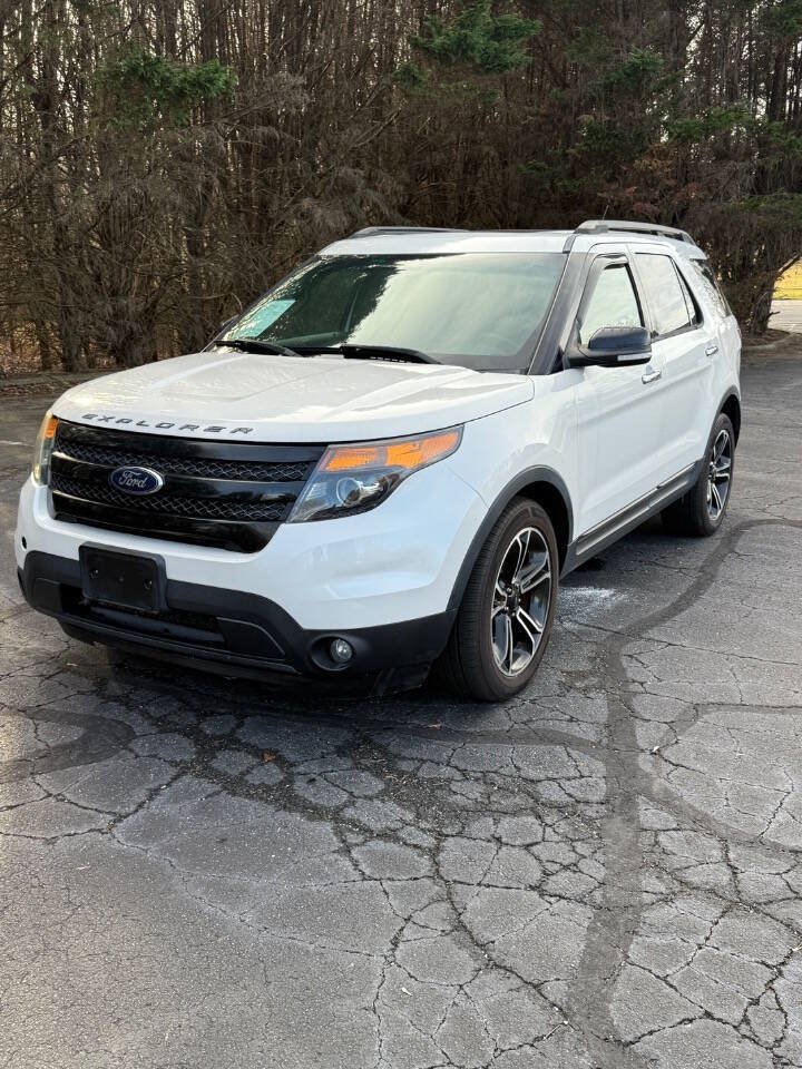 Used 2014 Ford Explorer Sport w/ Equipment Group 401A AWD/4WD image 3