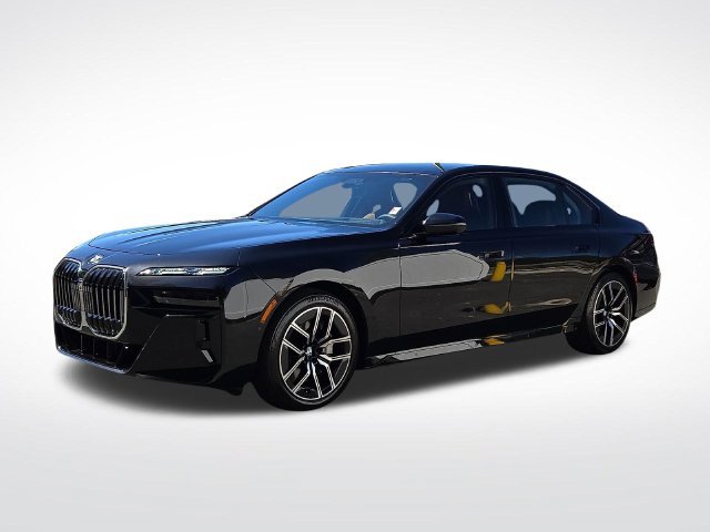 Certified 2026 BMW 760i xDrive AWD/4WD image 3
