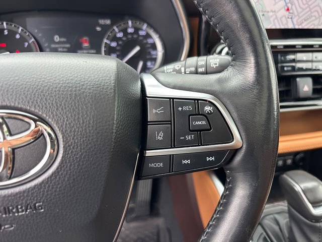 Used 2020 Toyota Highlander Platinum AWD/4WD image 22