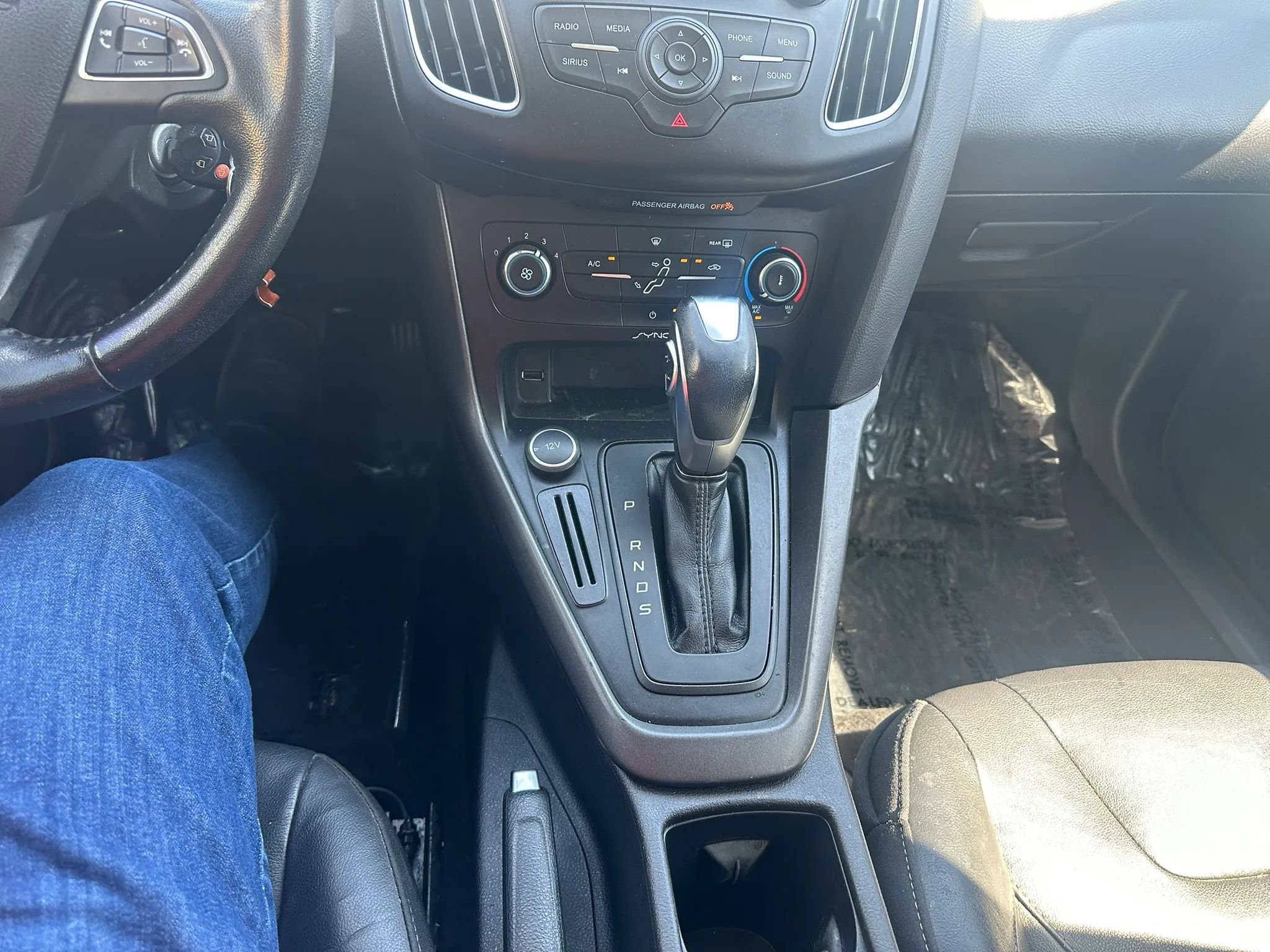 Used 2016 Ford Focus SE w/ Equipment Group 201A FWD image 31