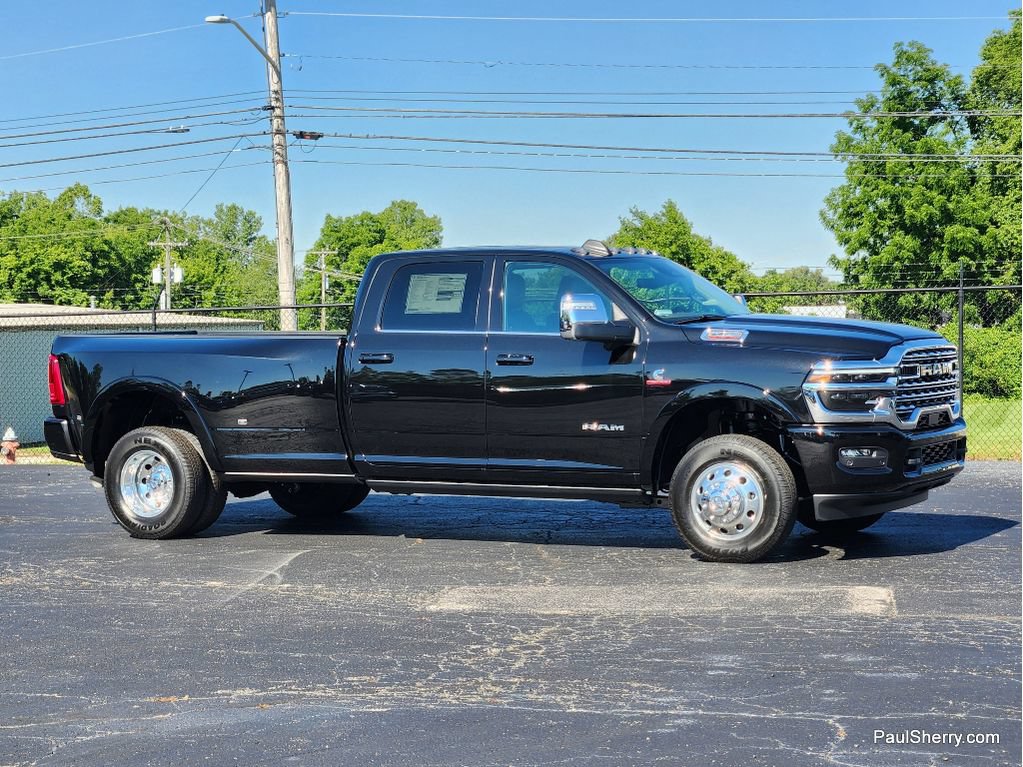New 2026 RAM 3500 Longhorn AWD/4WD image 21