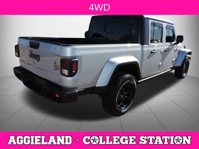 Used 2022 Jeep Gladiator Sport image 4