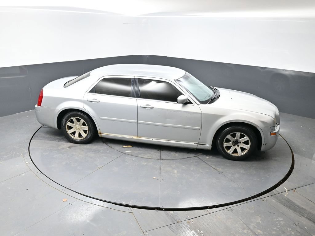 Used 2005 Chrysler 300 Touring w/ Sound Group image 12