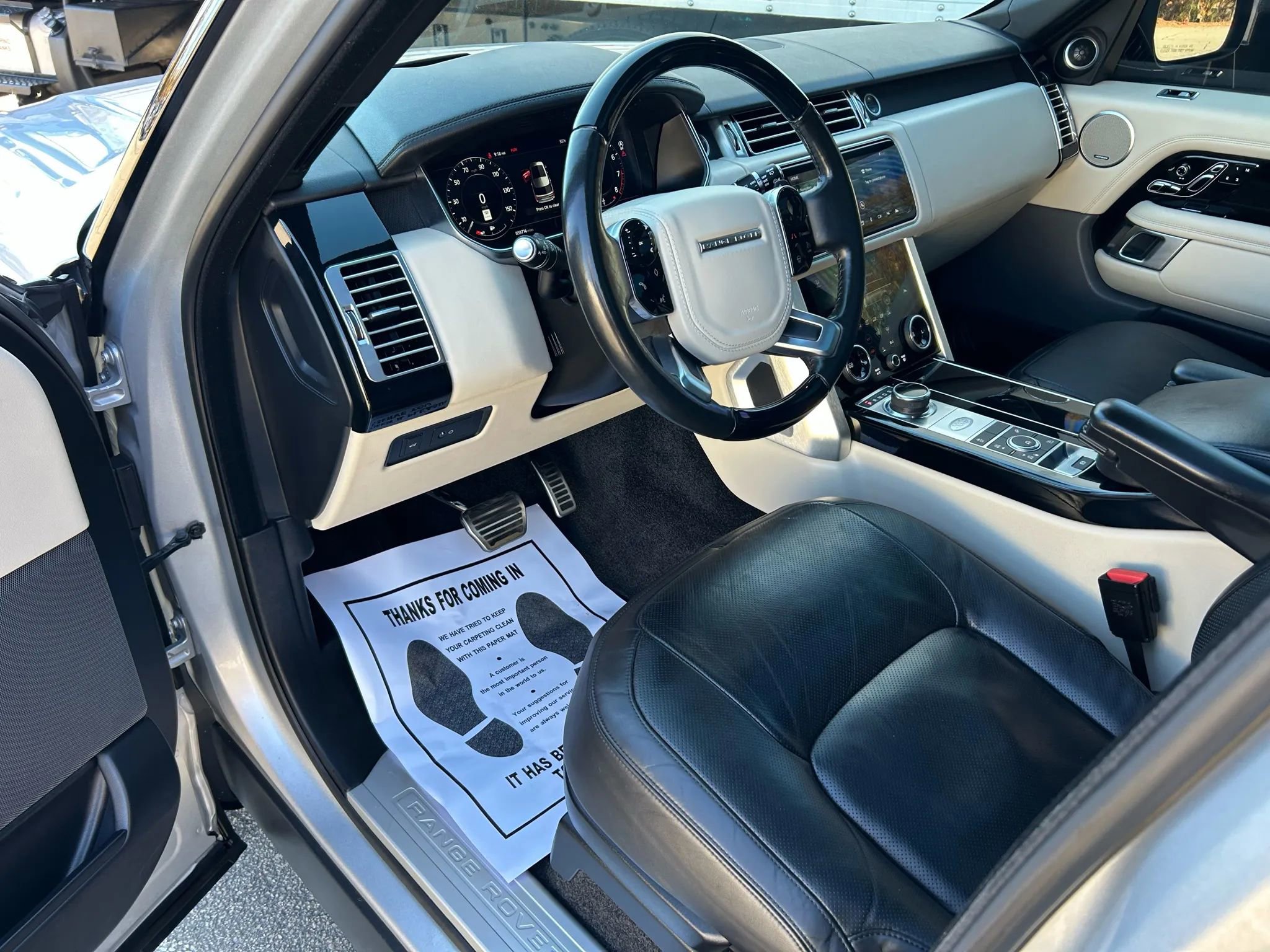 Used 2021 Land Rover Range Rover Westminster Edition image 25