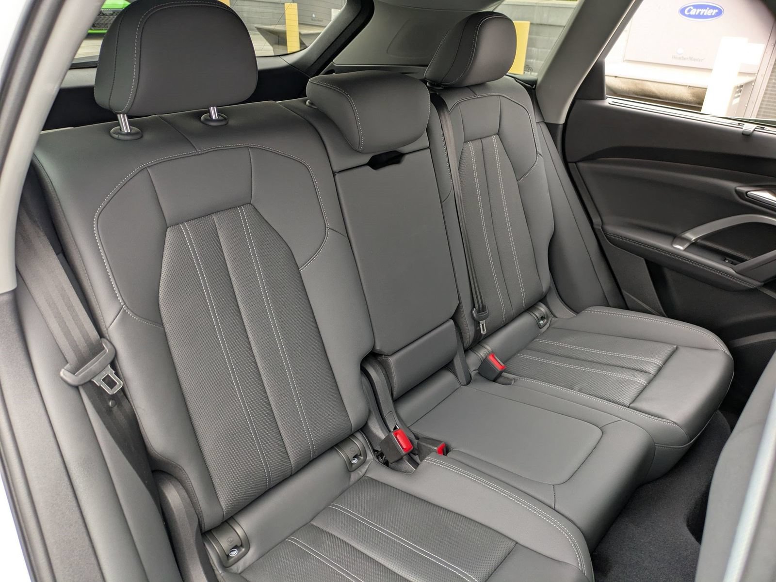 Used 2025 Audi Q5 Premium Plus w/ Premium Plus AWD/4WD image 28