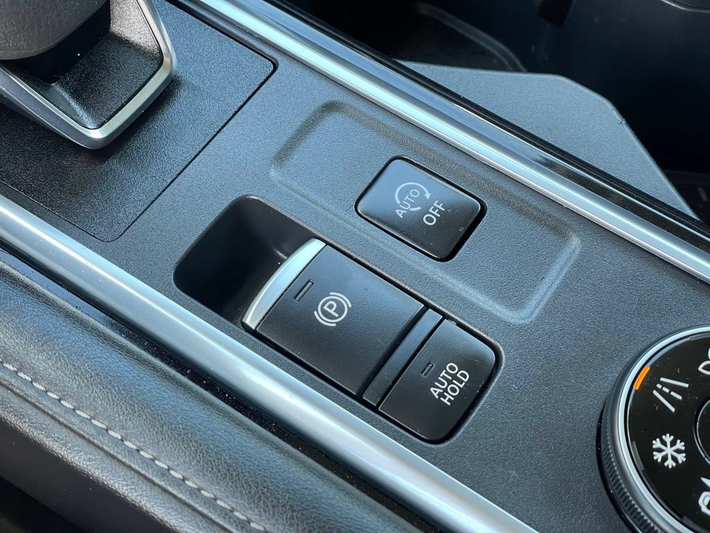 Certified 2022 Nissan Pathfinder SL AWD/4WD image 25