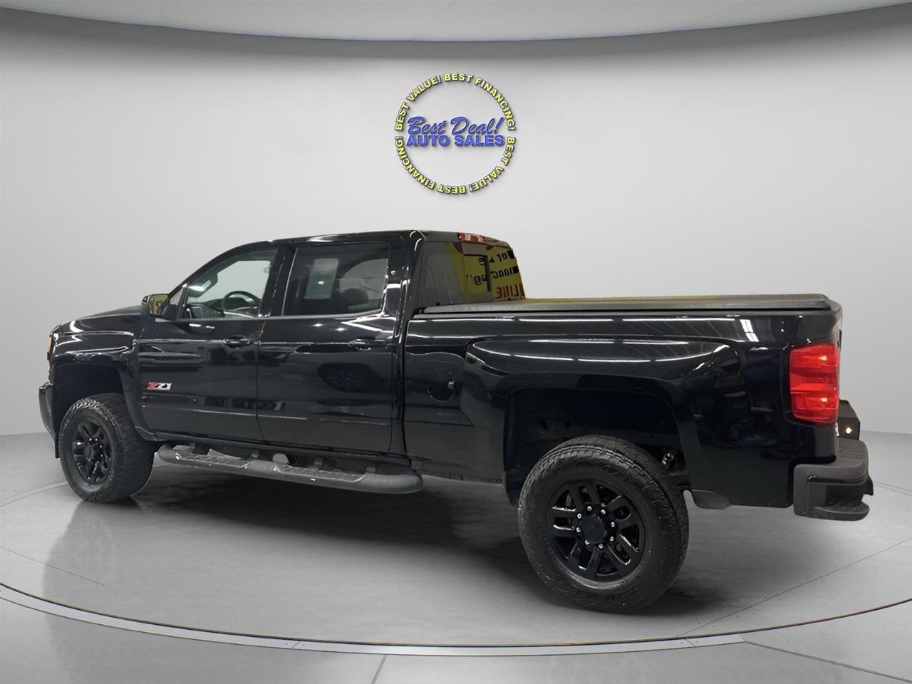 Used 2018 Chevrolet Silverado 2500 LTZ w/ Duramax Plus Package AWD/4WD image 2