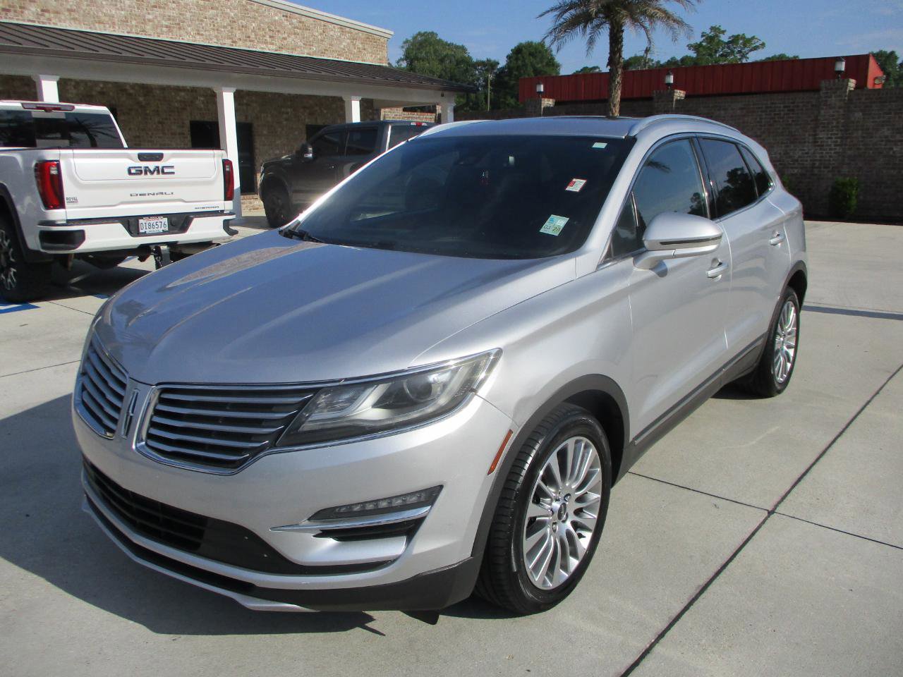 Used 2018 Lincoln MKC Reserve w/ Lincoln MKC Climate Package FWD image 30