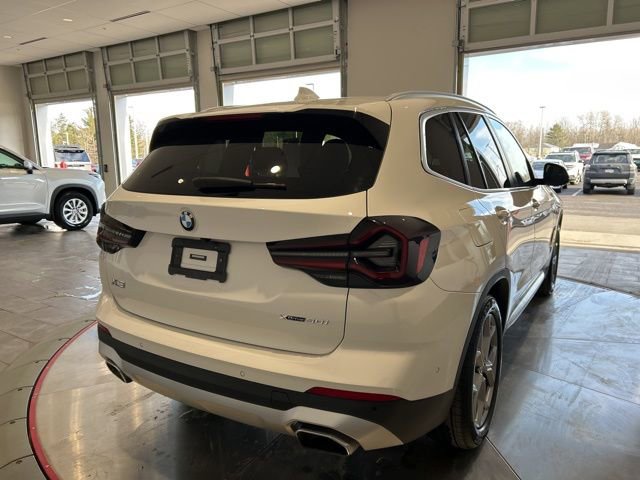 Used 2023 BMW X3 xDrive30i w/ Premium Package image 7