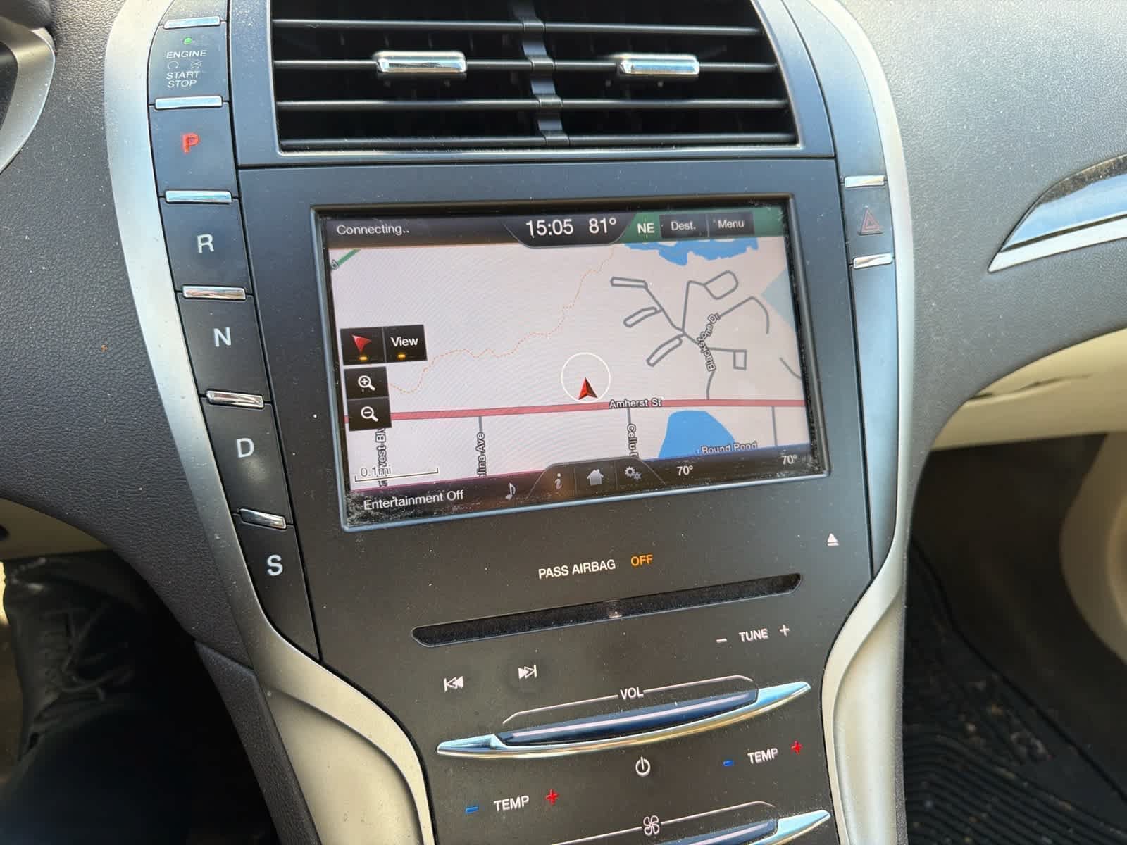 Used 2013 Lincoln MKZ AWD image 3