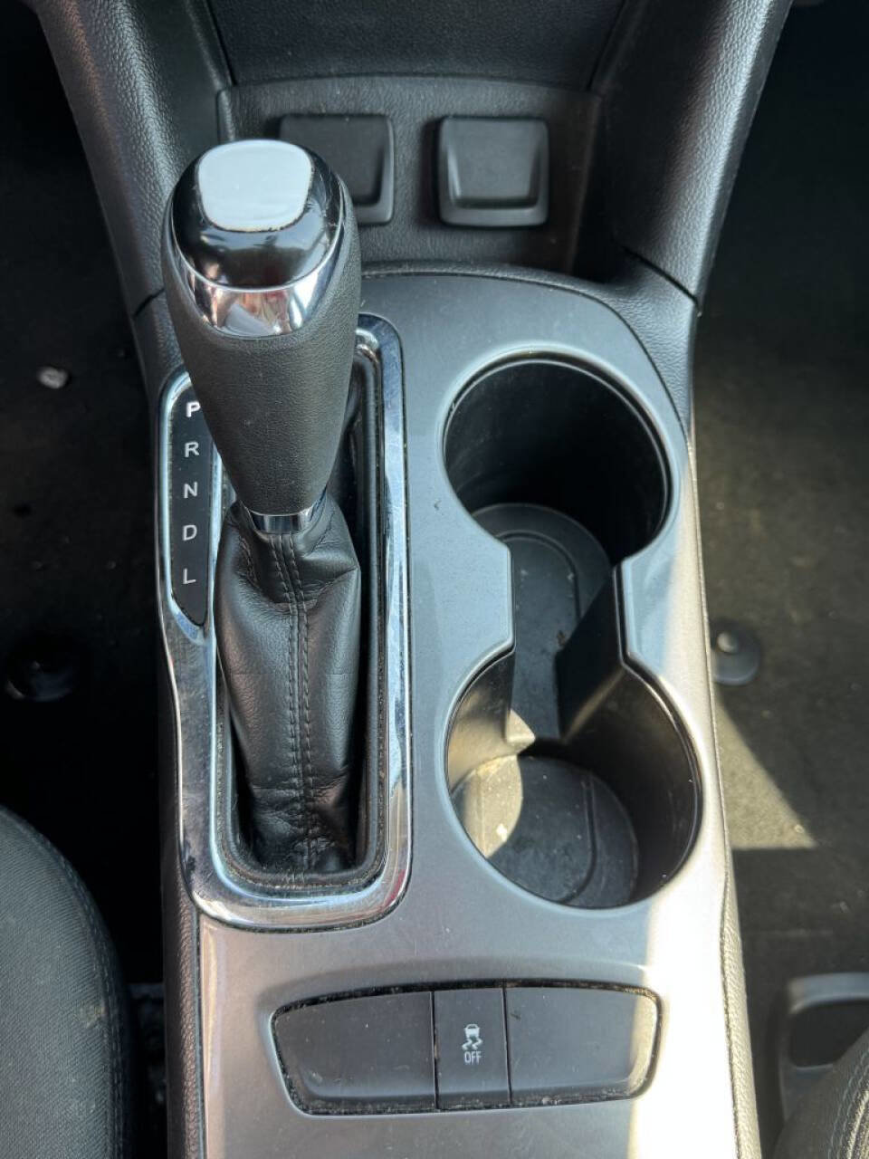 Used 2017 Chevrolet Cruze LT w/ Convenience Package image 16