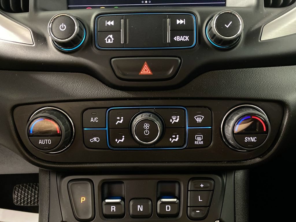 Certified 2020 GMC Terrain SLT w/ LPO, Floor Liner Package FWD image 18