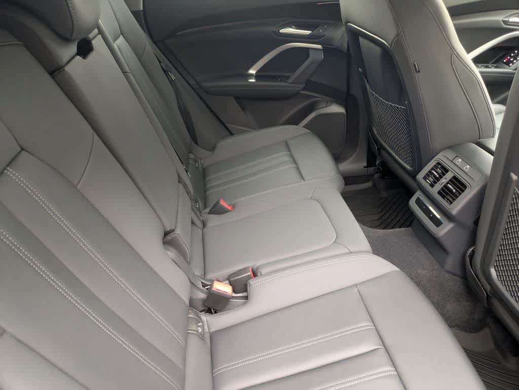 Certified 2025 Audi Q5 Premium w/ Convenience Package AWD/4WD image 23