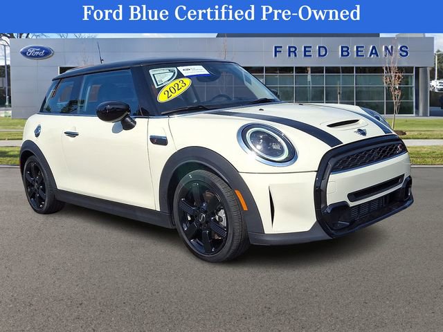 Used 2023 MINI Cooper S FWD video 1