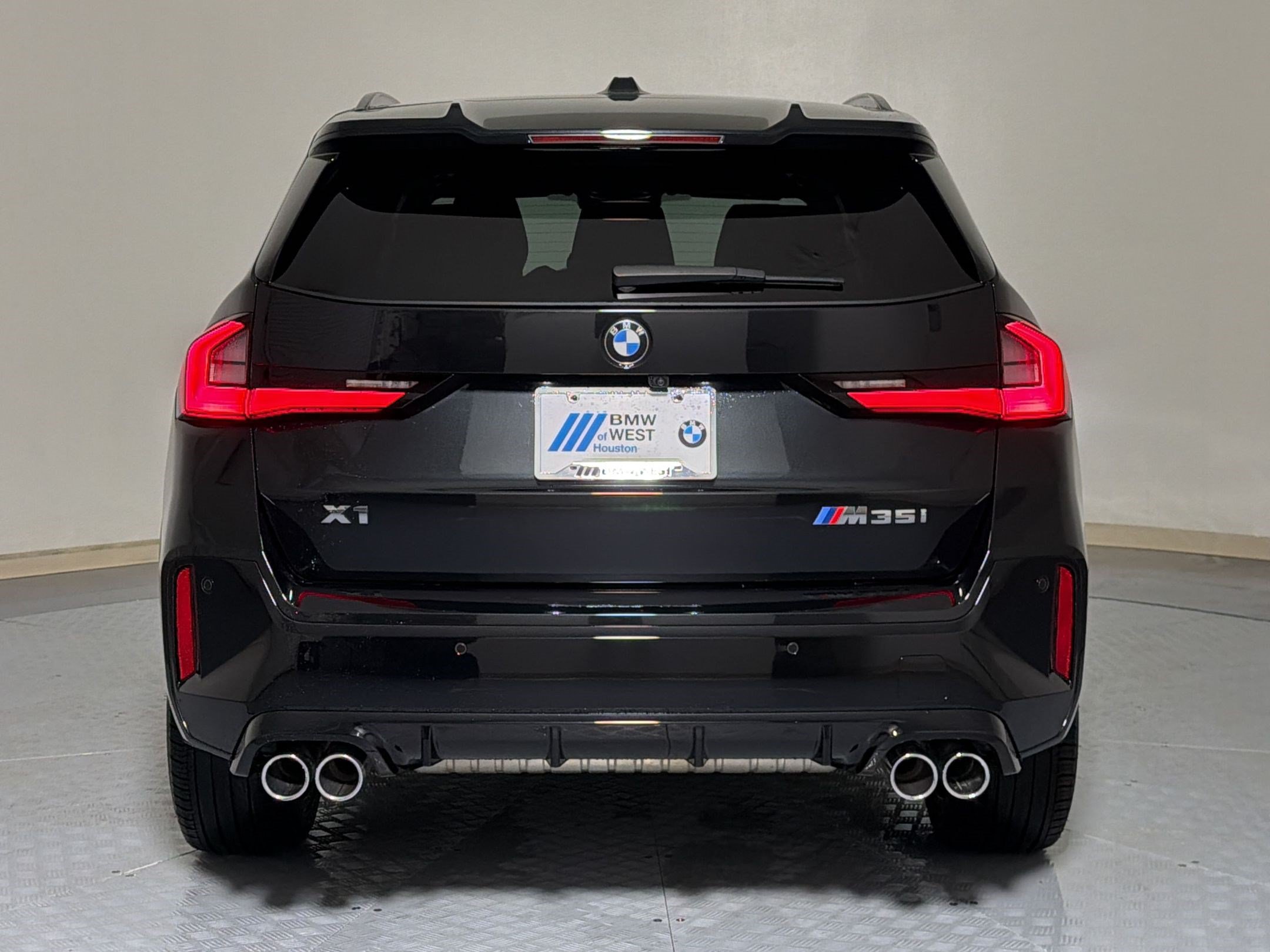 Used 2025 BMW X1 M35i AWD/4WD image 10