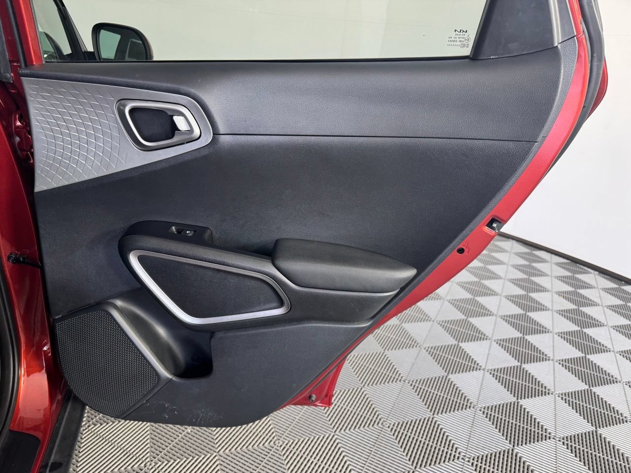 Used 2022 Kia Soul LX w/ Technology Package FWD image 22