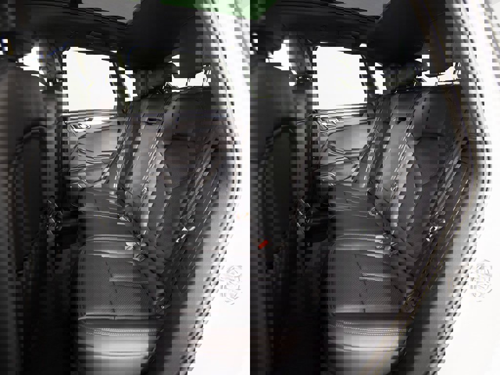 New 2026 Porsche Macan S image 32