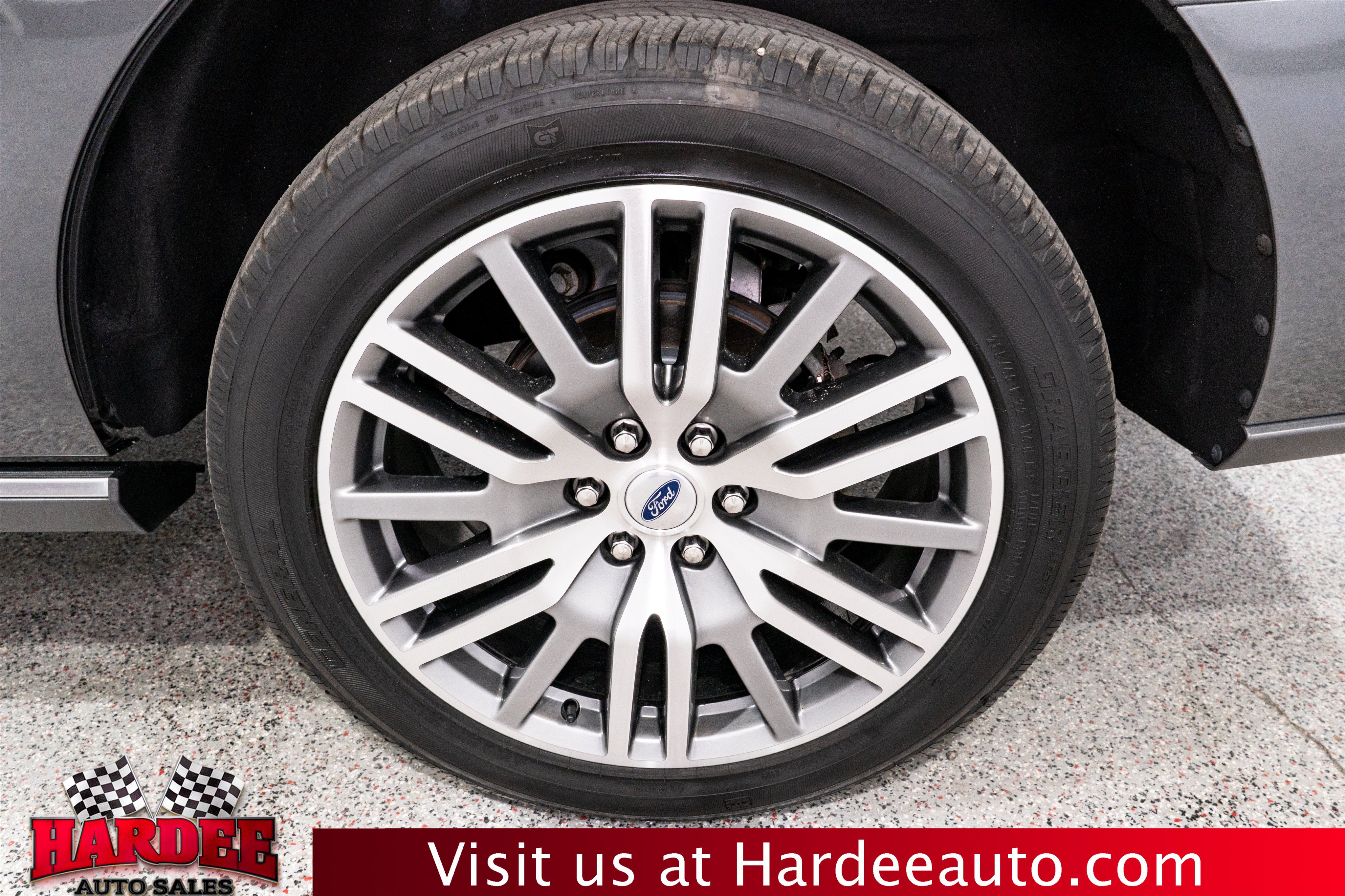 Used 2021 Ford Expedition Limited RWD image 10
