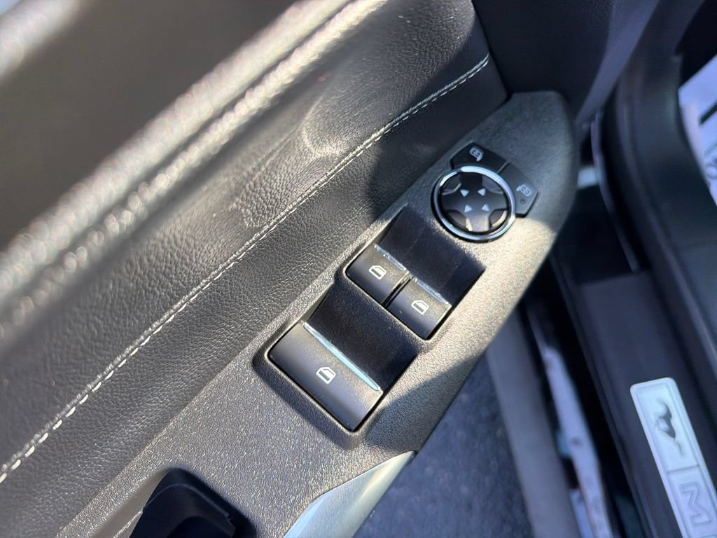 Used 2020 Ford Mustang Premium RWD image 11