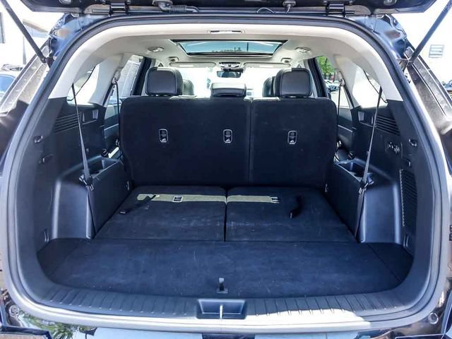 Used 2023 Kia Sorento S w/ Panoramic Sunroof Package FWD image 29