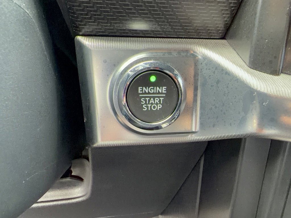 Certified 2022 Ford F150 Raptor w/ Equipment Group 801A High image 26