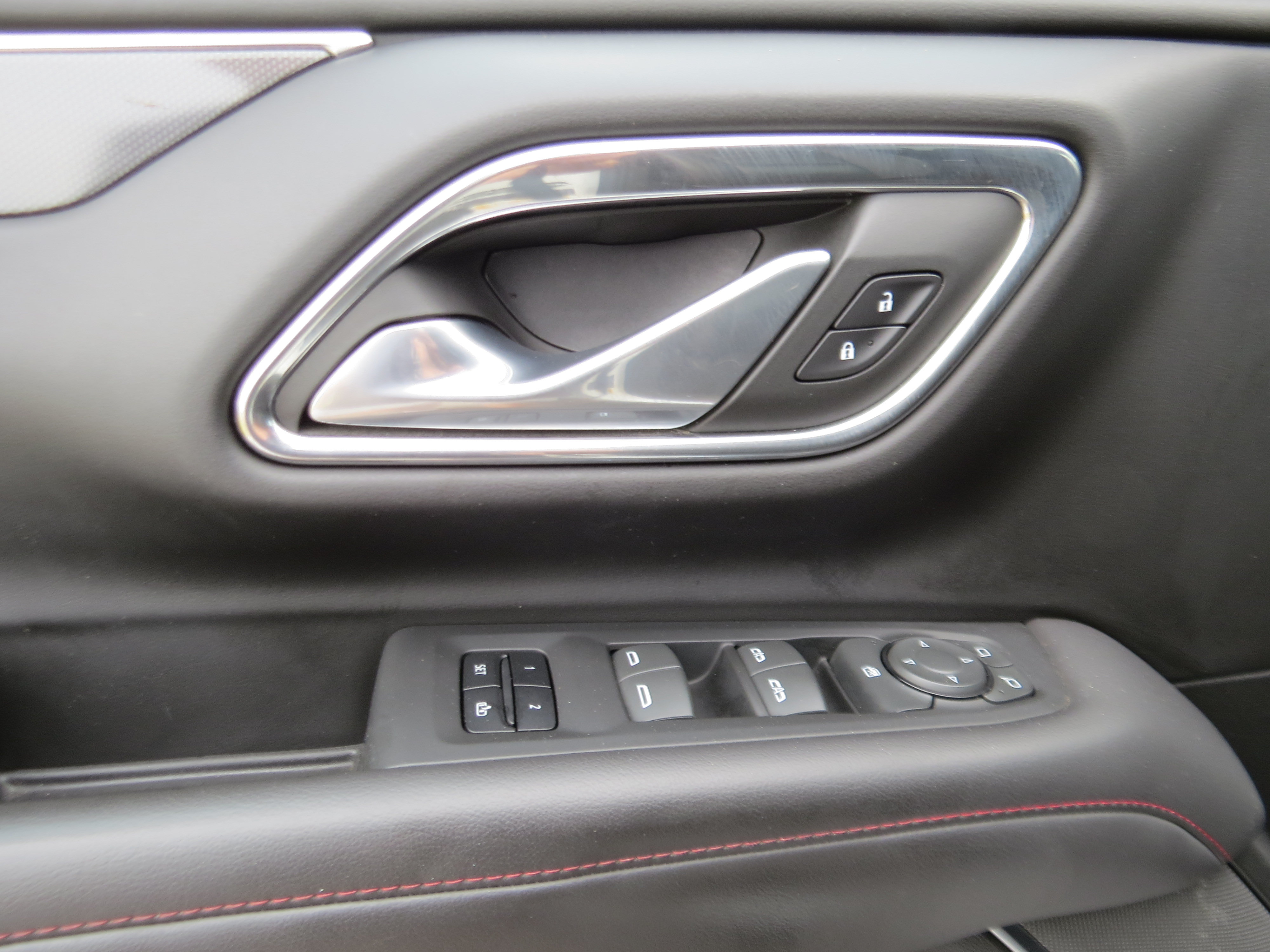 Used 2023 Chevrolet Tahoe RST AWD/4WD image 27