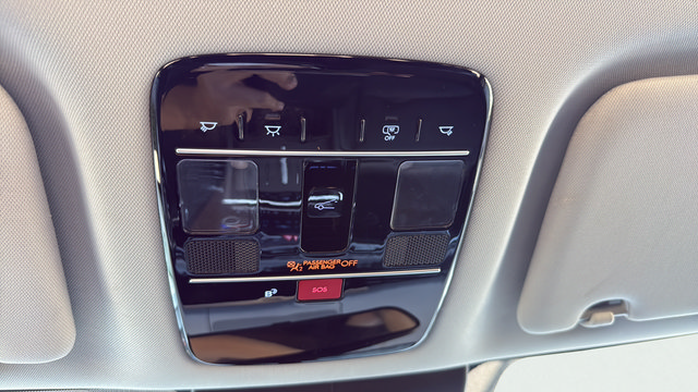 Used 2024 Hyundai Santa Fe XRT AWD/4WD image 25