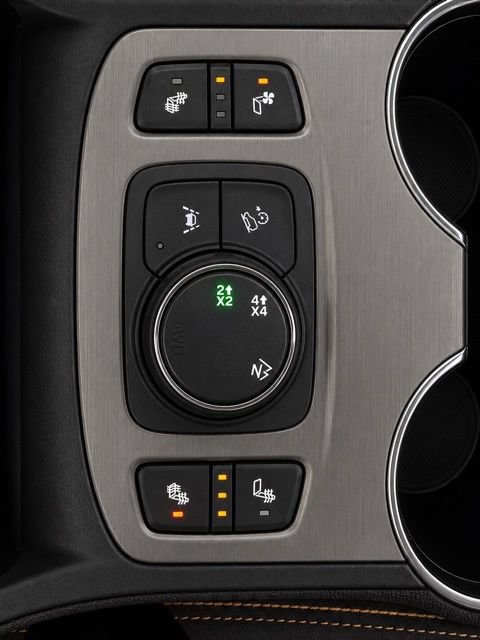 Used 2024 GMC Terrain AT4 w/ LPO, Floor Liner Package AWD/4WD image 34