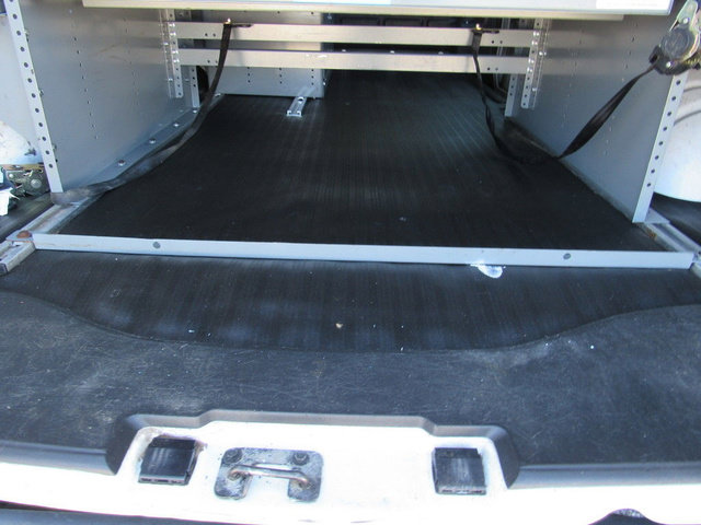 Used 2018 Chevrolet Express 2500 w/ Driver Convenience Package RWD image 22