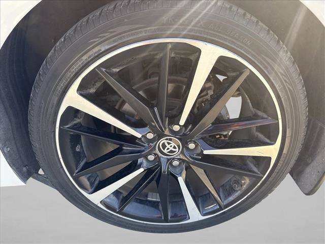Used 2020 Toyota Camry XSE FWD image 20