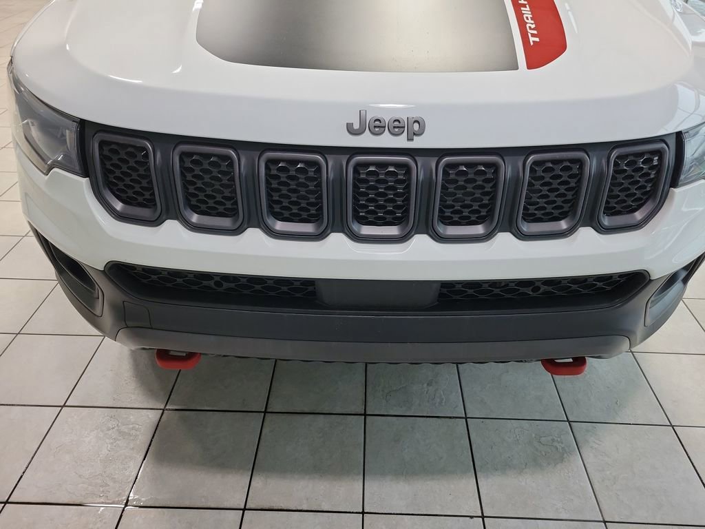 Used 2023 Jeep Compass Trailhawk w/ Trailhawk Convenience Group image 33