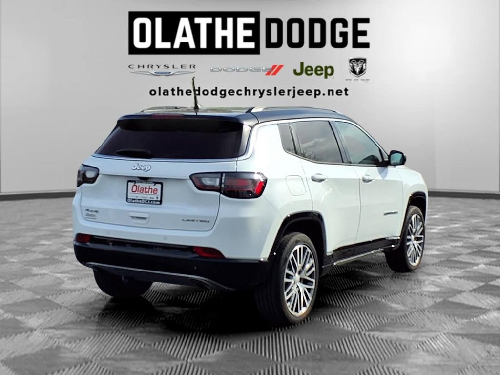 Used 2023 Jeep Compass Limited w/ Elite Group AWD/4WD image 29