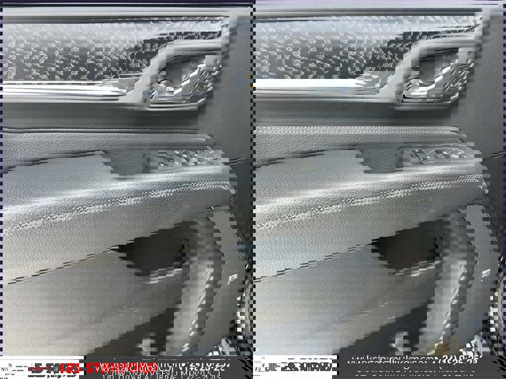 Certified 2023 GMC Yukon Denali w/ Denali Reserve Package image 18