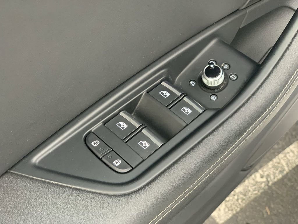 Used 2023 Audi A4 2.0T Premium Plus image 21