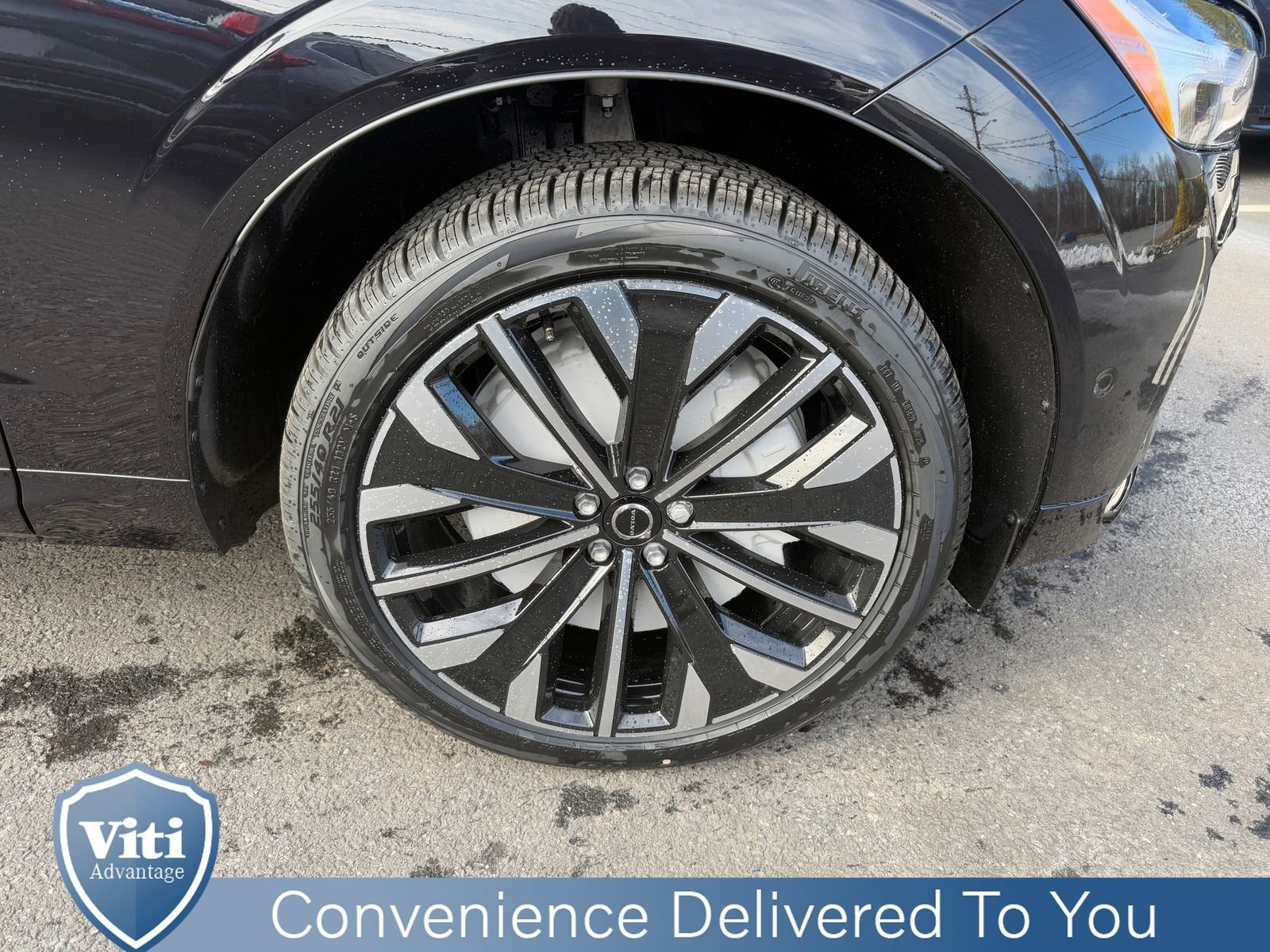 New 2026 Volvo XC60 T8 Ultra w/ Protection Package Premier AWD/4WD image 10
