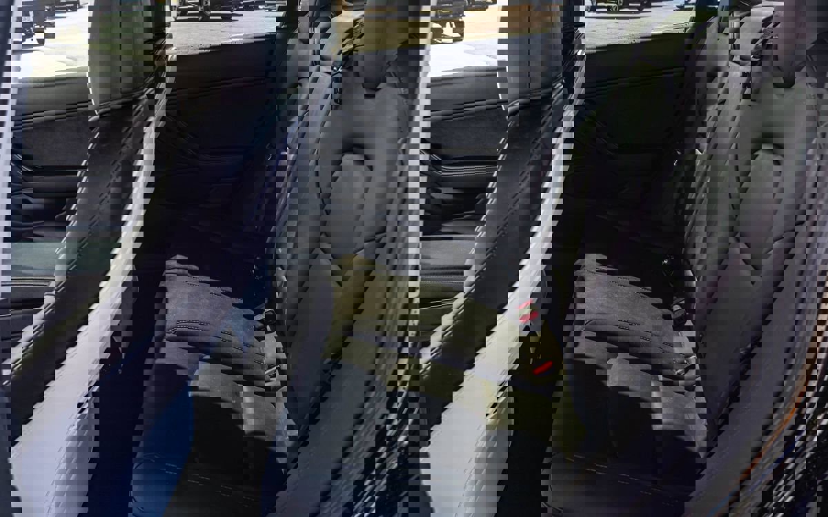 Used 2018 Tesla Model 3 Mid Range image 10