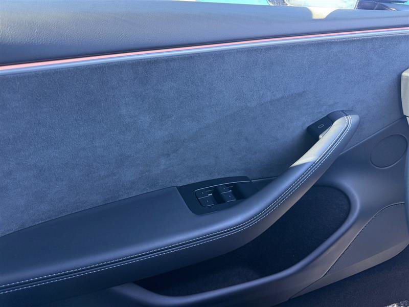 Used 2024 Tesla Model 3 Long Range image 33