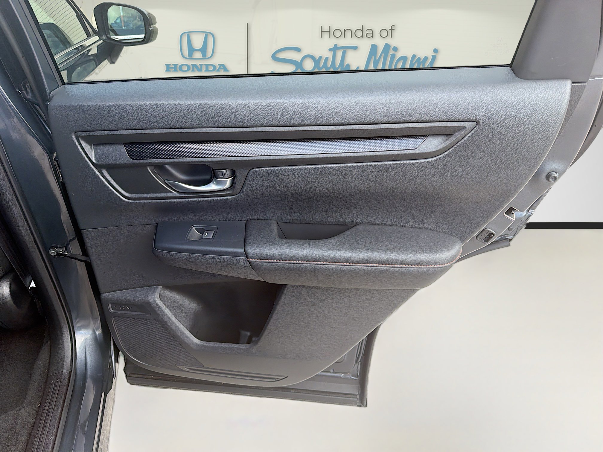Certified 2025 Honda CR-V Sport image 30