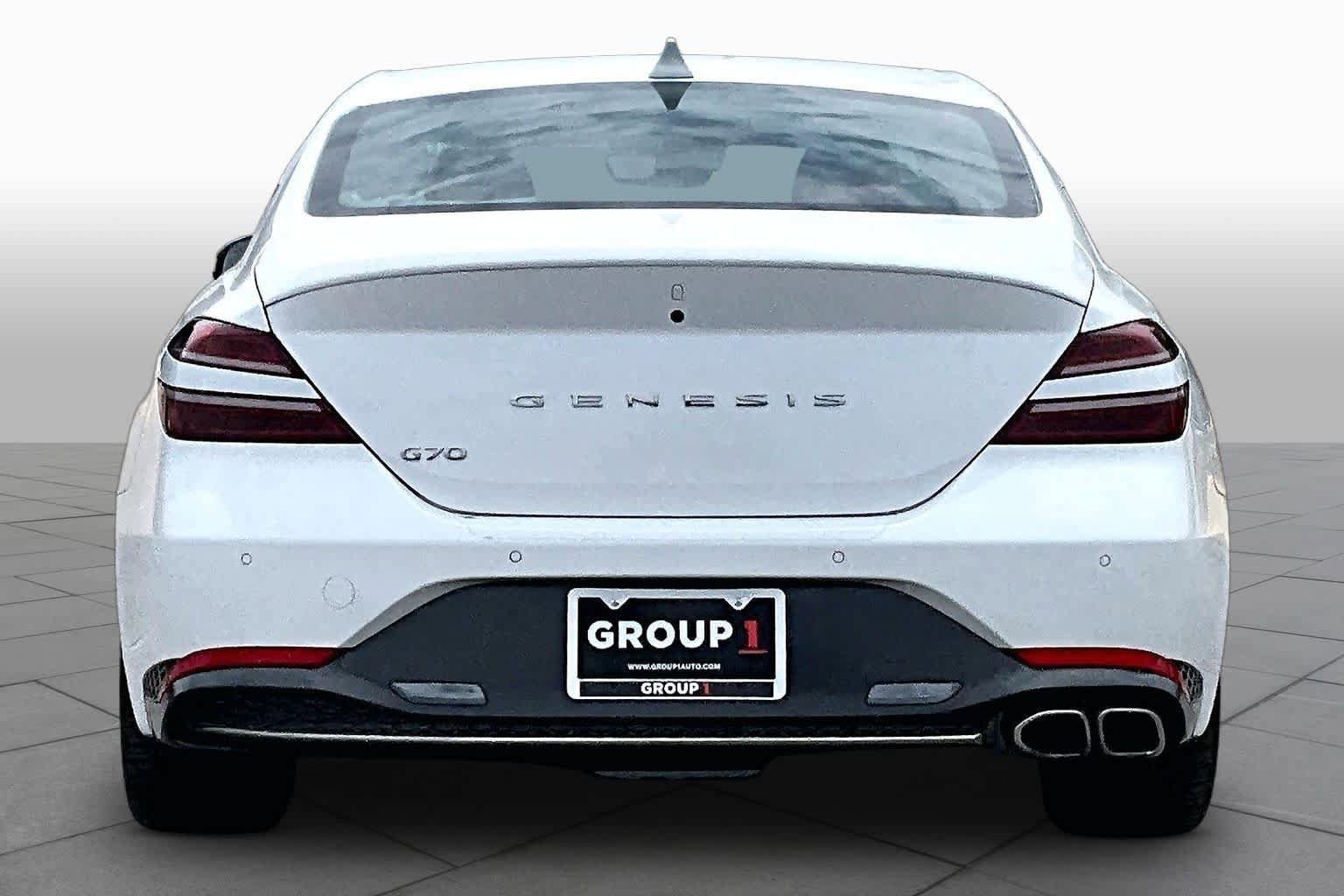 Used 2023 Genesis G70 2.0T w/ Sport Prestige Package RWD image 5