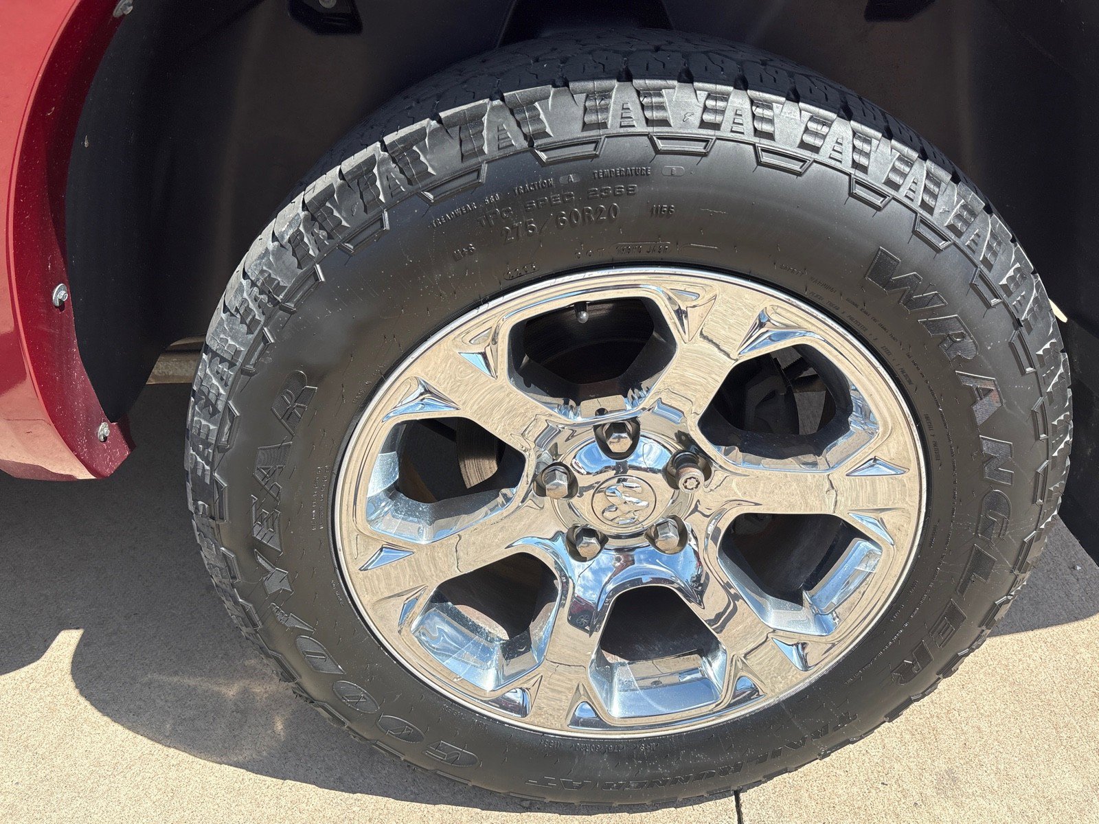 Used 2015 RAM 1500 Laramie image 13