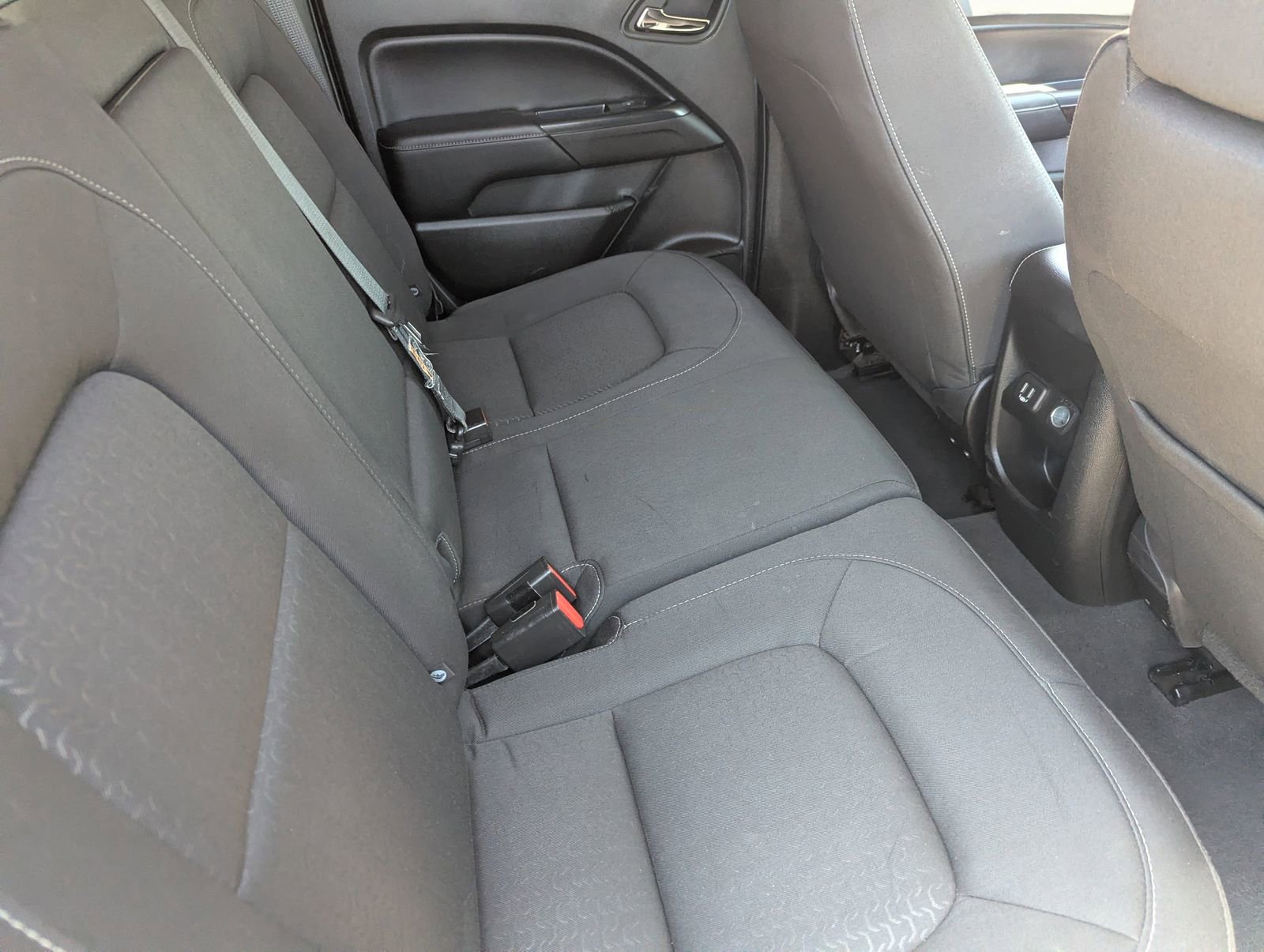Used 2019 GMC Canyon SLE w/ Driver Alert Package RWD image 14
