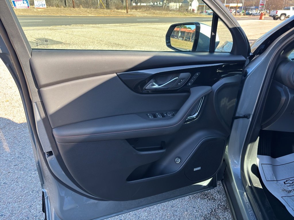New 2026 Chevrolet Blazer RS w/ Driver Confidence II Package FWD image 13