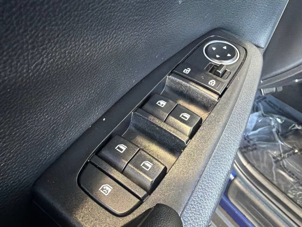 Used 2023 Kia Seltos S FWD image 19