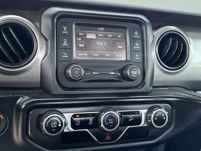 Used 2019 Jeep Wrangler Sport image 35