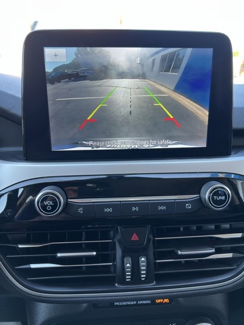 Used 2020 Ford Escape SE image 28